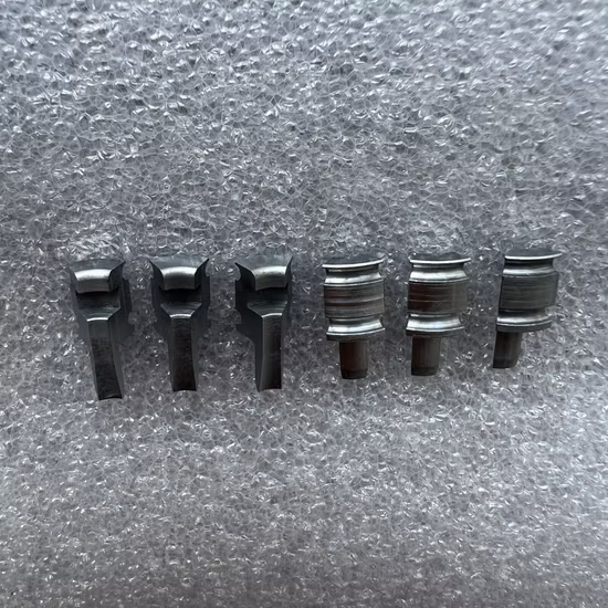 주문 정밀도 금속 성분 CNC 레이저 절단 맷돌로 가는 기계로 가공된 제작 서비스